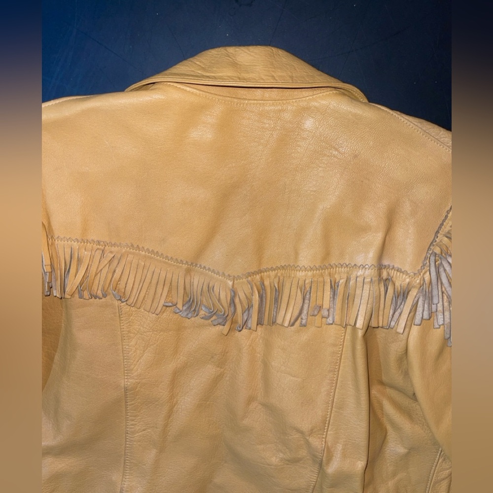 1950s-60s Vintage Cherokee Tan/Mustard Leather Jacket with Fringe - Picture 11 of 11